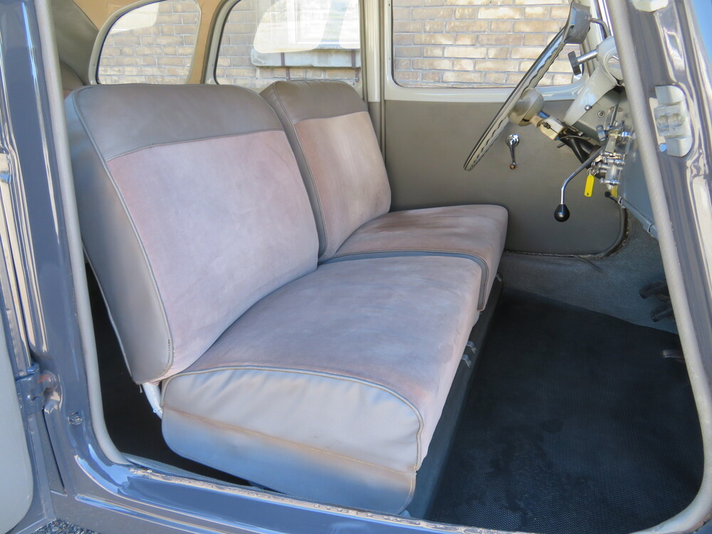 Citroen Traction Avant 11 B Familiale Limousine