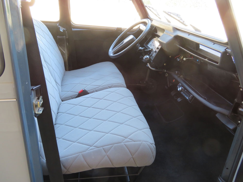 Citroen 2CV6 Charleston Cabriolet