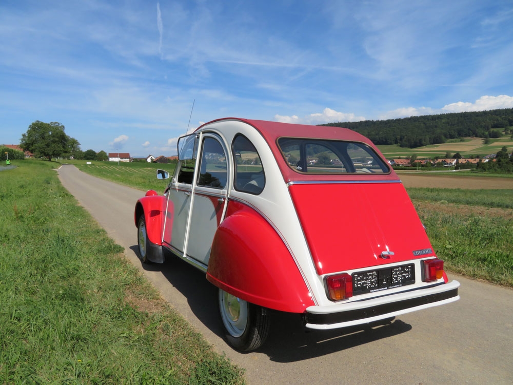 Citroen 2CV6 Spécial (Club) Cabriolet