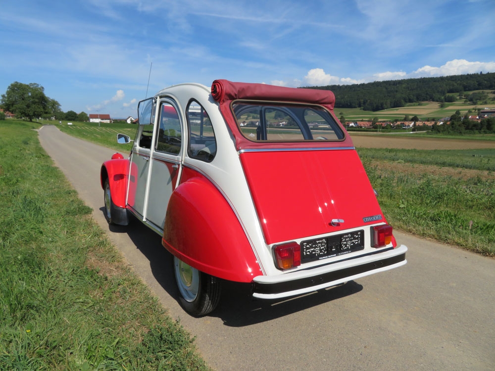 Citroen 2CV6 Spécial (Club) Cabriolet