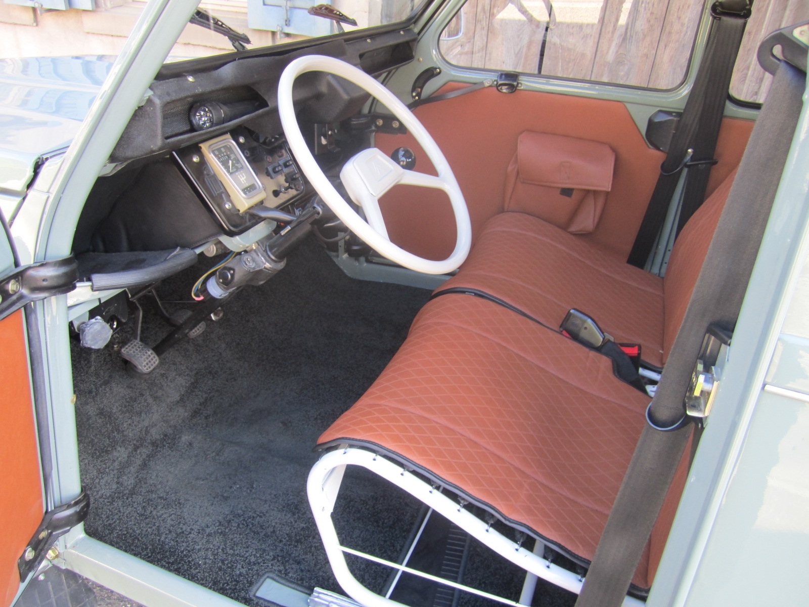 Citroen 2 CV Cabriolet