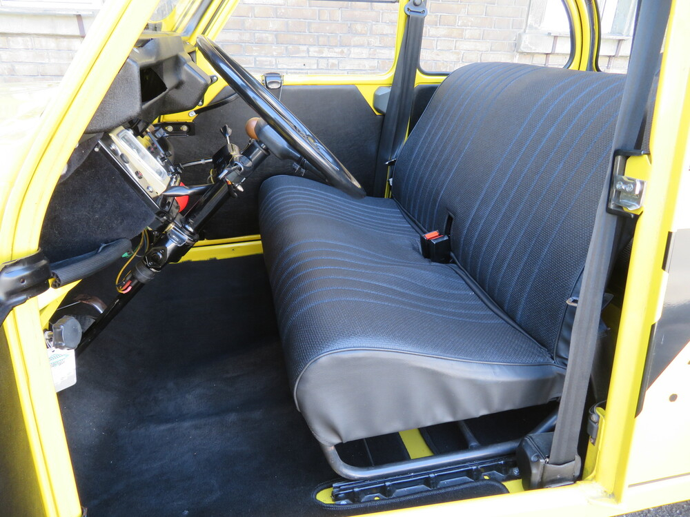 Citroen 2CV6 Cabriolet