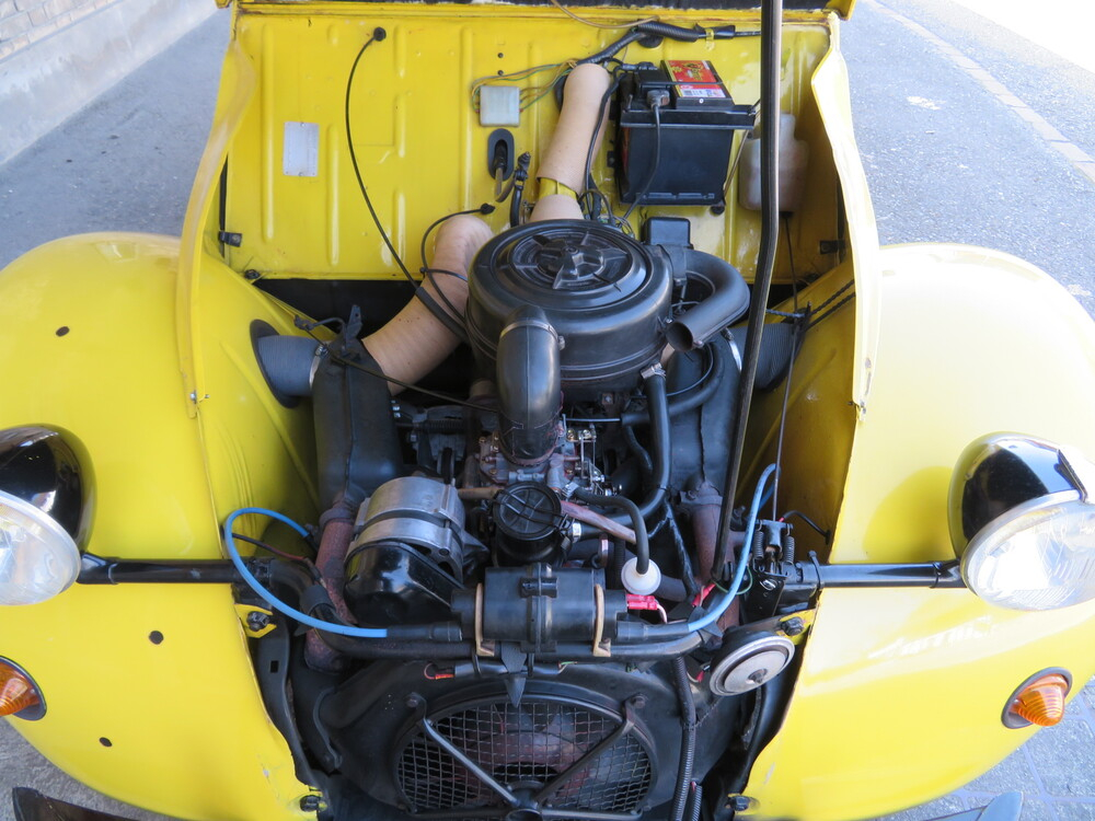 Citroen 2CV6 Cabriolet