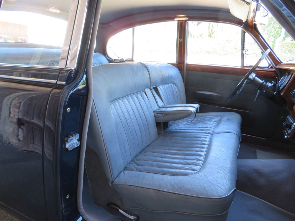 Daimler 2.5 V8 Limousine