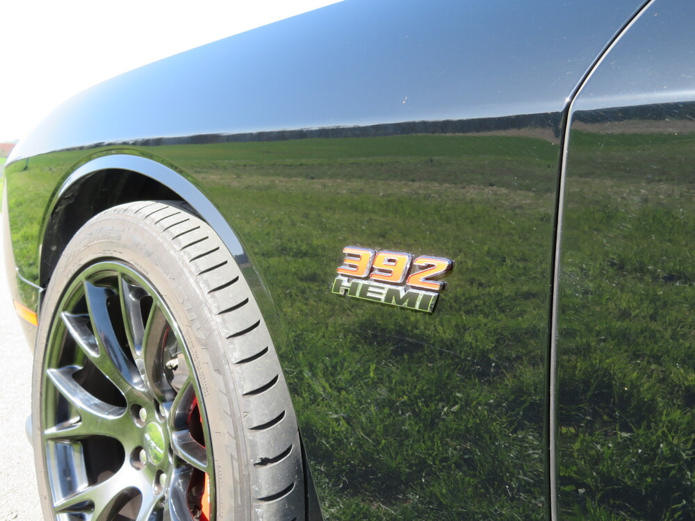 Dodge Challenger SRT 6.4 V8 Hemi Coupé