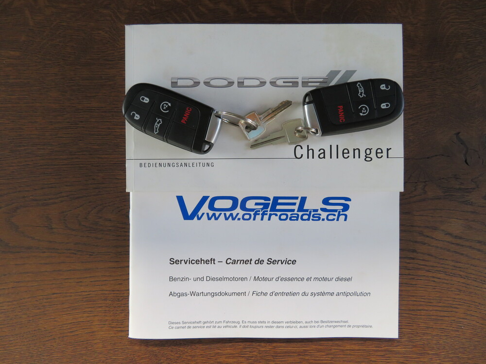 Dodge Challenger SRT 6.4 V8 Hemi Coupé