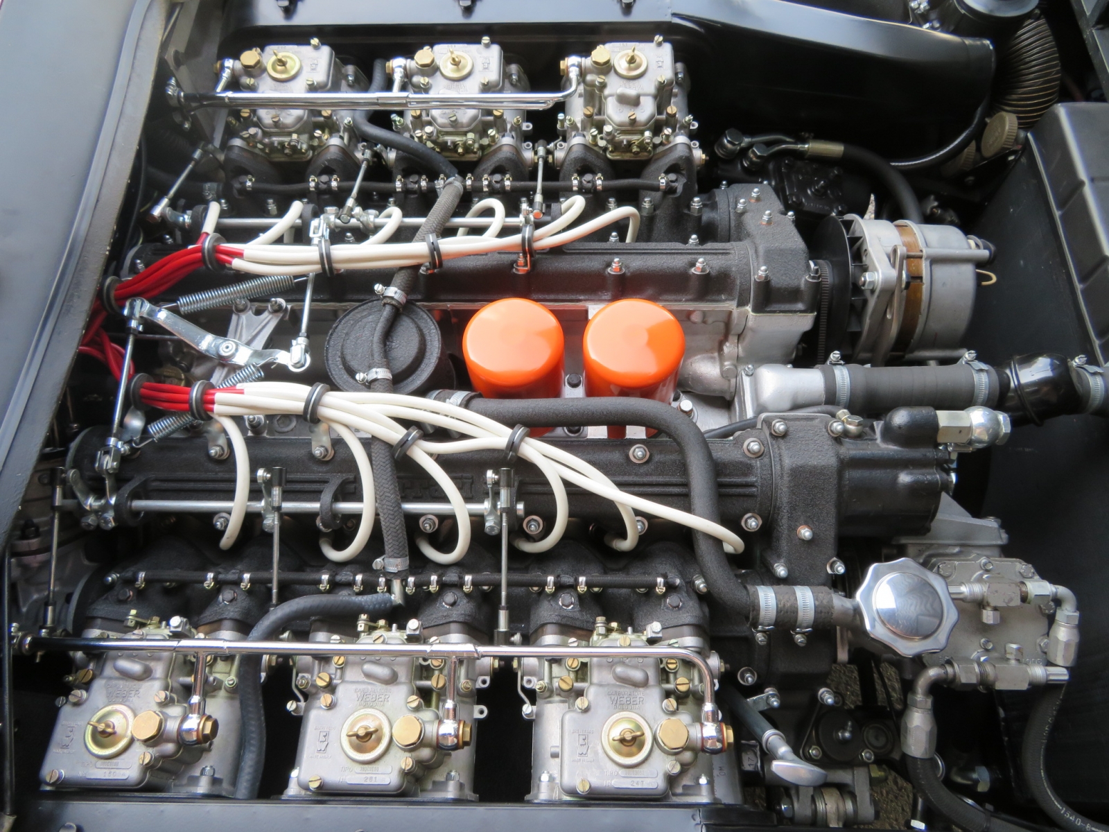 Ferrari 365 GTC/4 Coupé