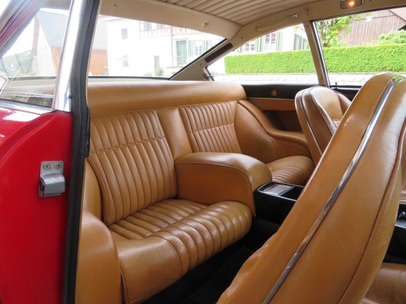 Ferrari 365 GT 2+2 Coupé