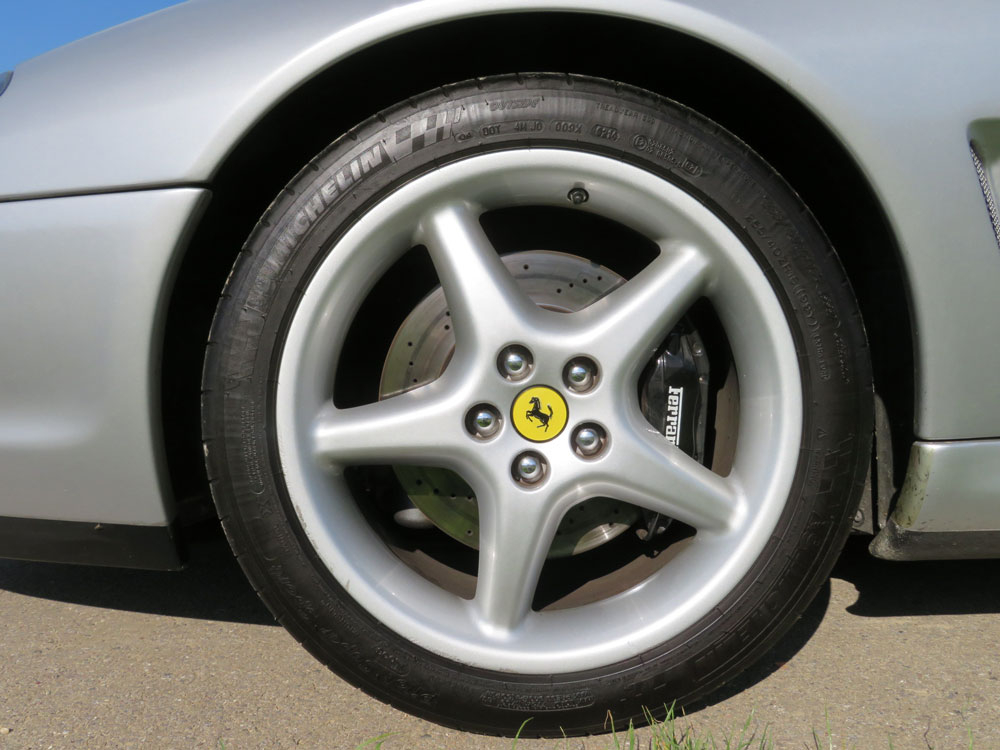 Ferrari F550 Maranello Coupé