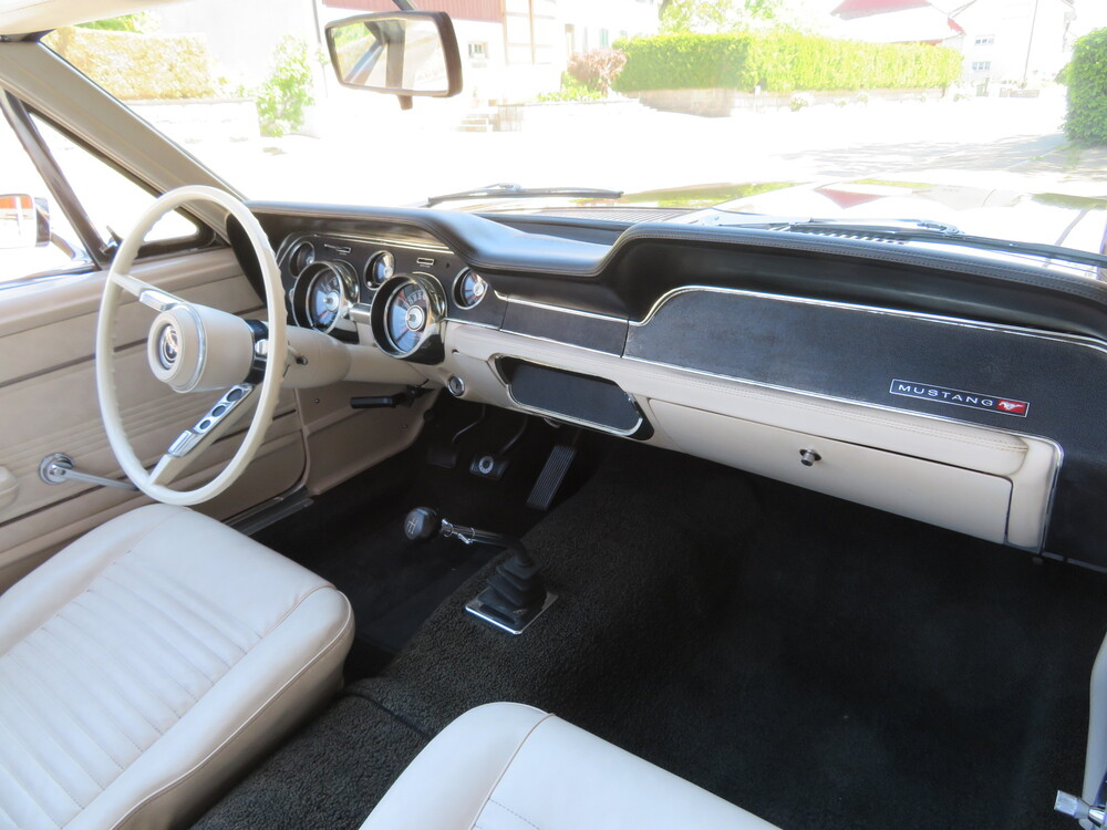 Ford (USA) Mustang V8 Cabriolet