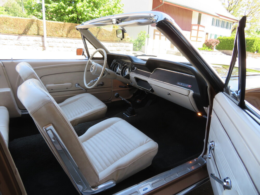 Ford (USA) Mustang V8 Cabriolet