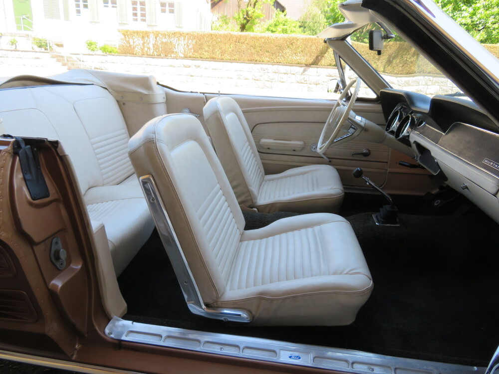 Ford (USA) Mustang V8 Cabriolet