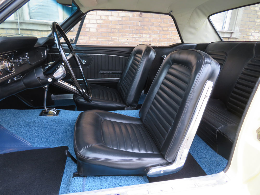 Ford (USA) Mustang V8 Coupé