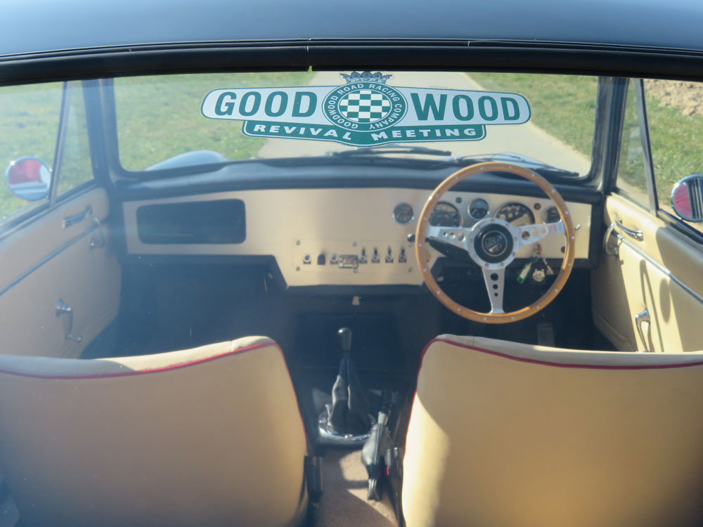 Gilbern 1800 GT Coupé