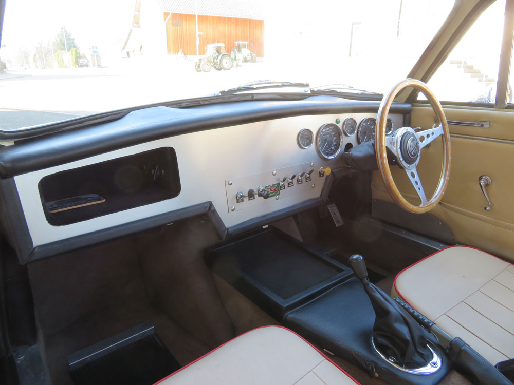 Gilbern 1800 GT Coupé