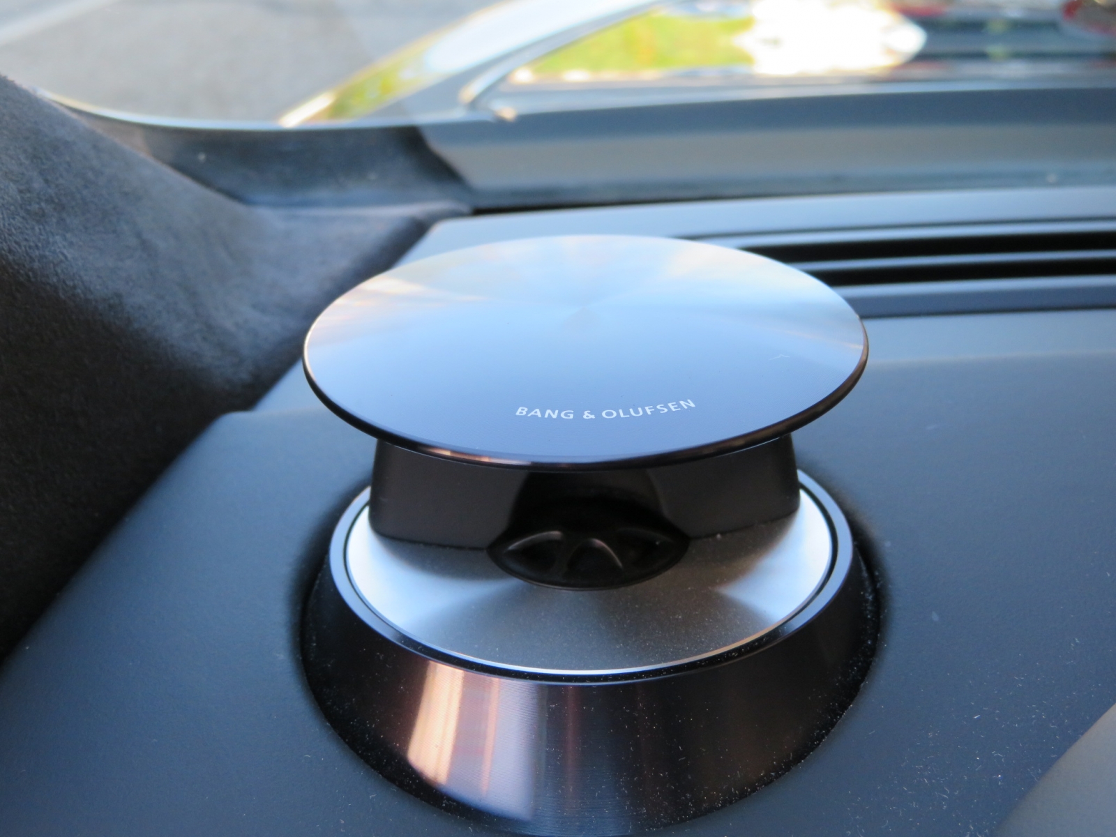 Aston Martin Virage V12 Coupé