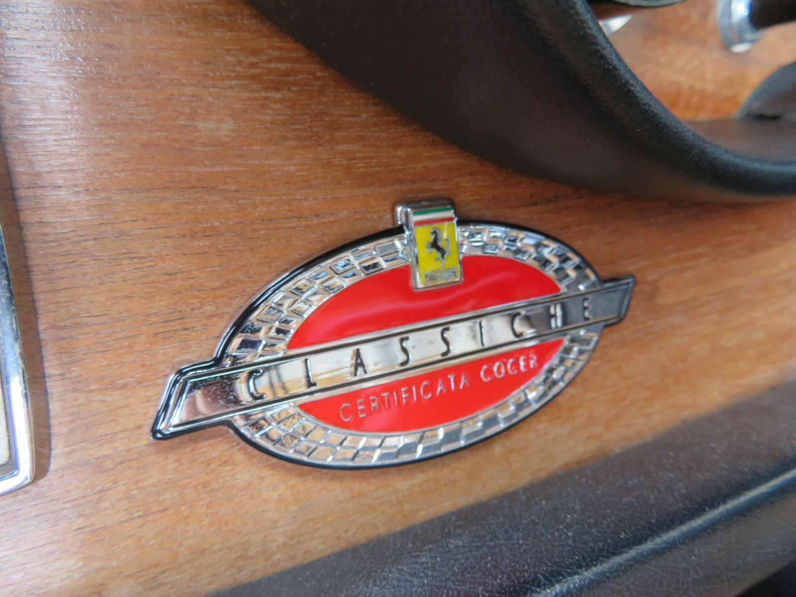 Ferrari 365 GT 2+2 Coupé