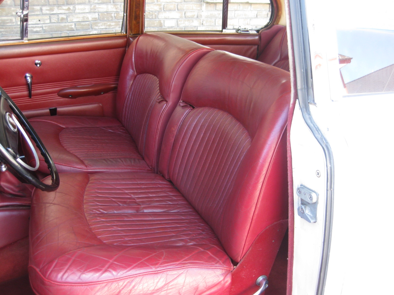 Jaguar 420 Limousine