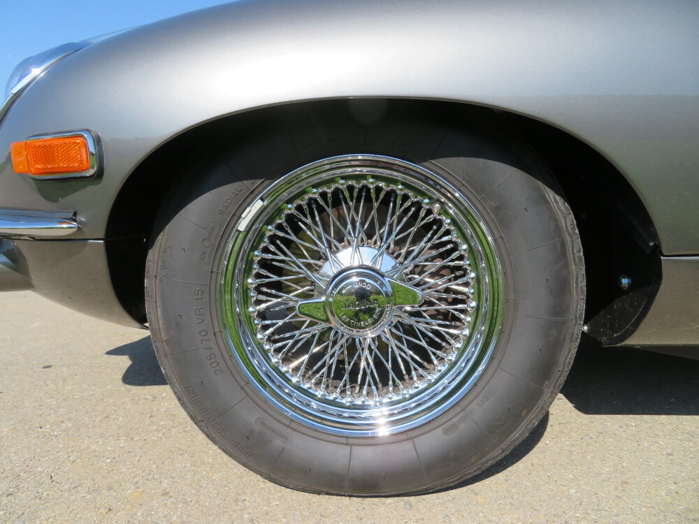 Jaguar E-Type 4.2 Serie II Coupé
