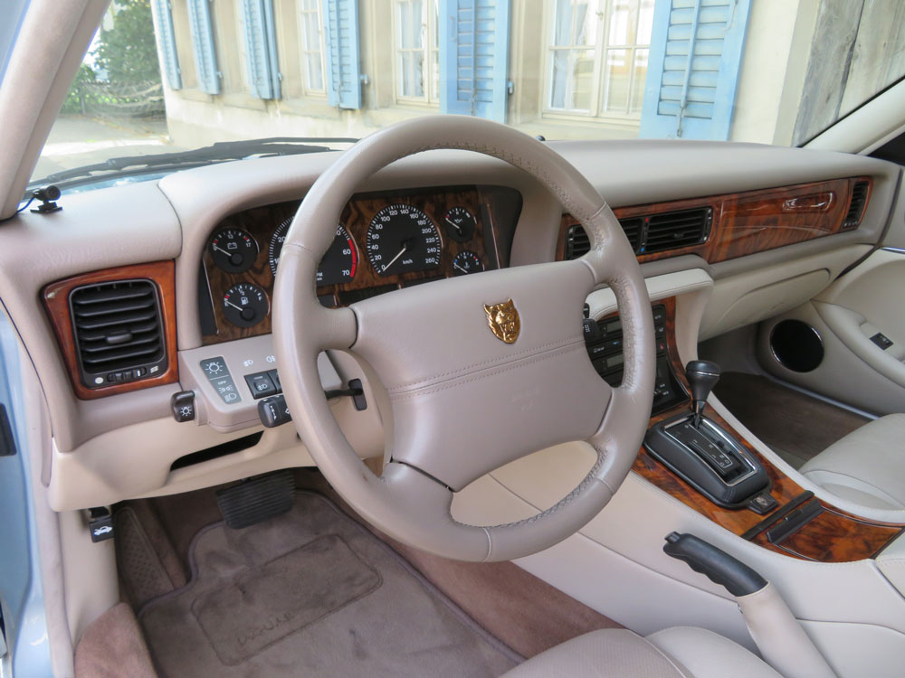 Jaguar XJ6 3.2 Executive Limousine