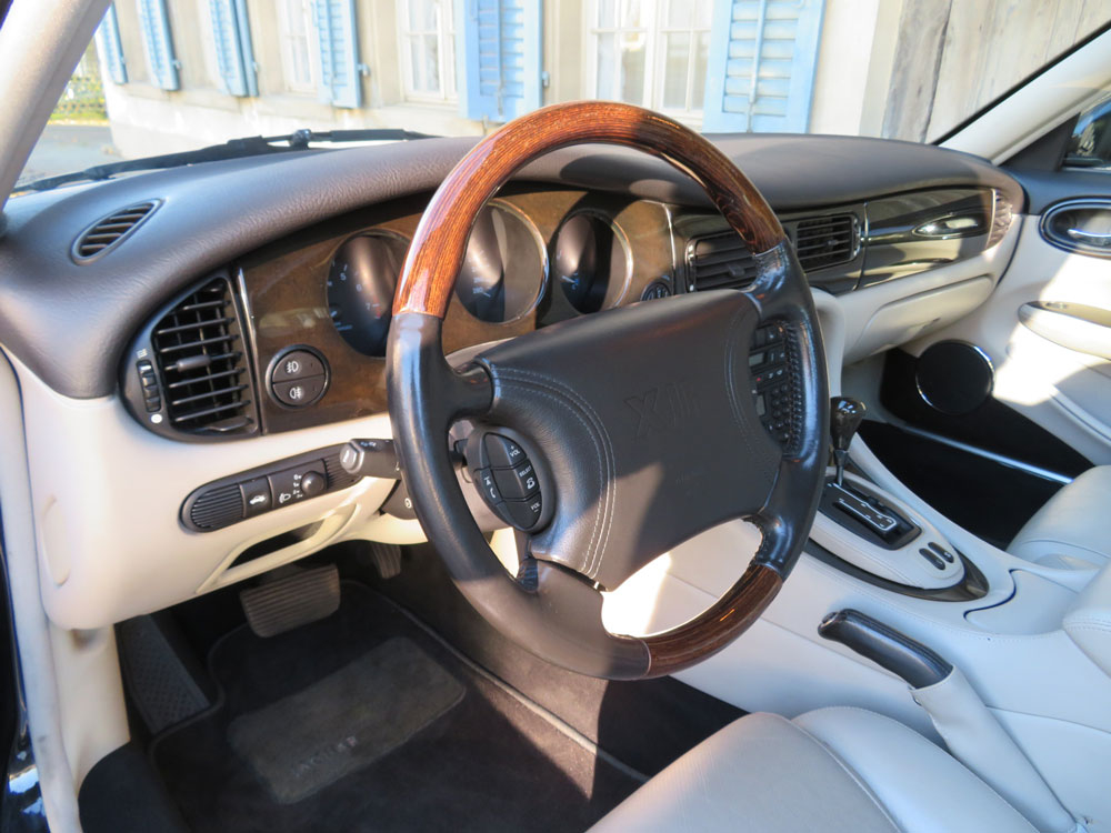 Jaguar XJR 4.0 V8 S/C Limousine