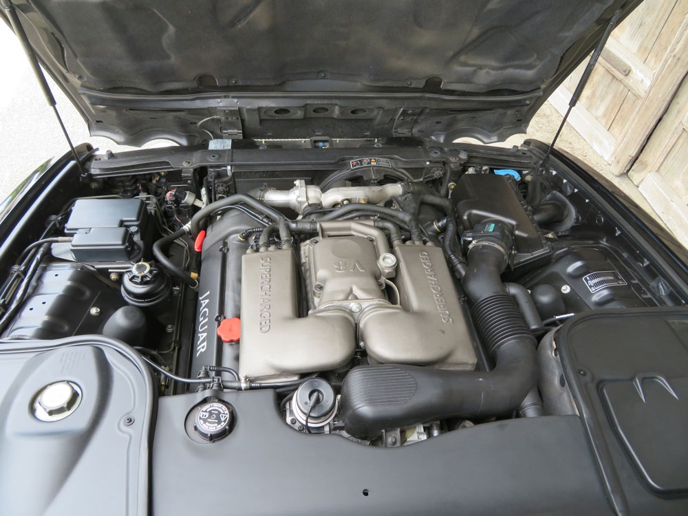 Jaguar XJR 4.0 V8 S/C Limousine