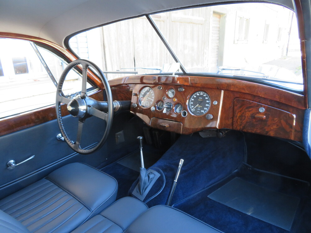 Jaguar XK120 FHC Coupé