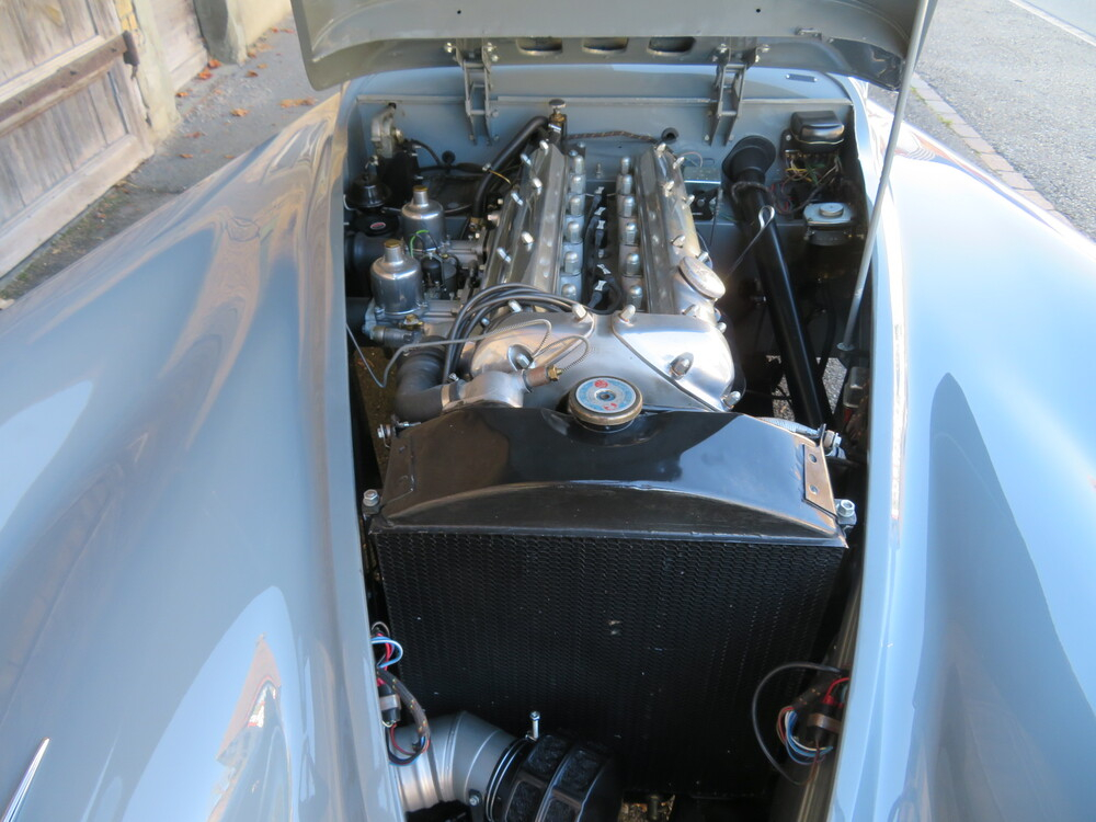 Jaguar XK120 FHC Coupé