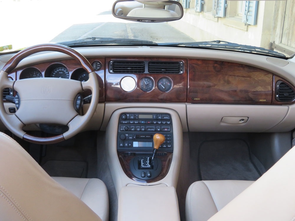 Jaguar XKR S/C Convertible Cabriolet