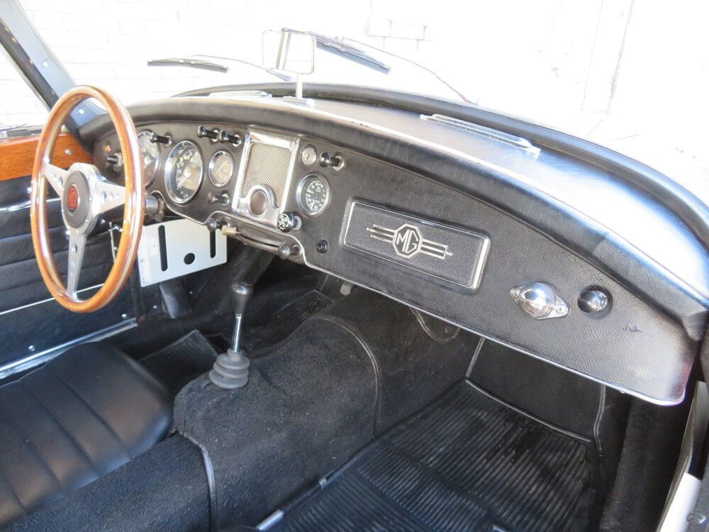 MG MGA Coupé