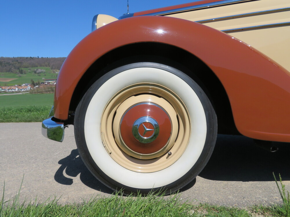 Mercedes-Benz 170 S Cabriolet