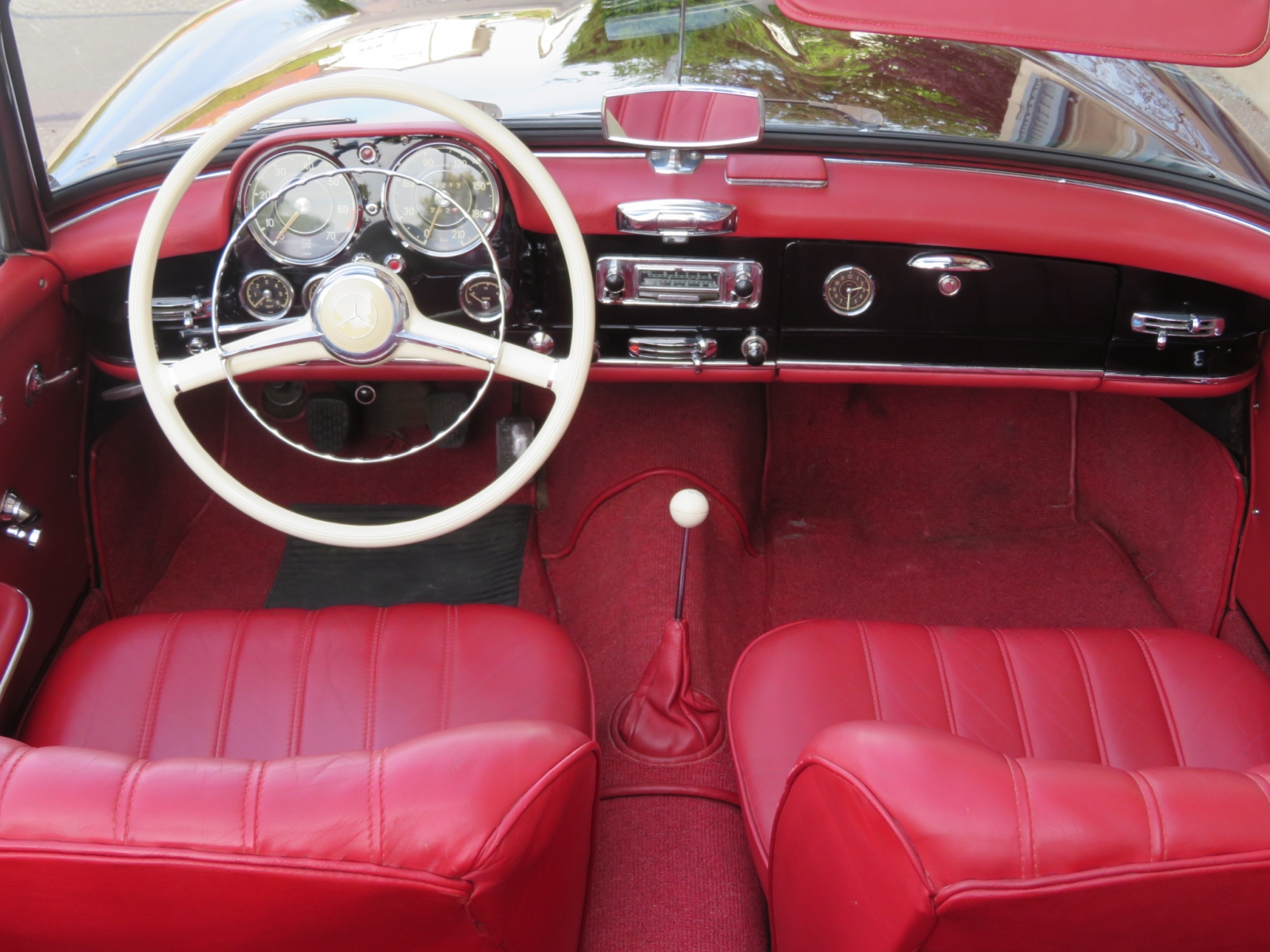 Mercedes-Benz 190 SL Cabriolet