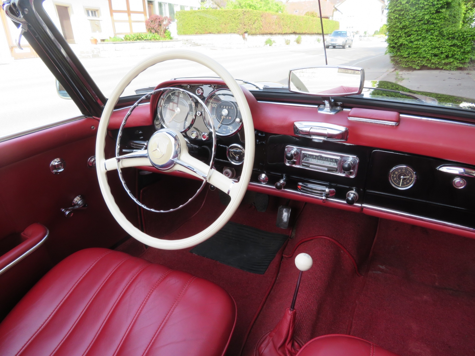 Mercedes-Benz 190 SL Cabriolet
