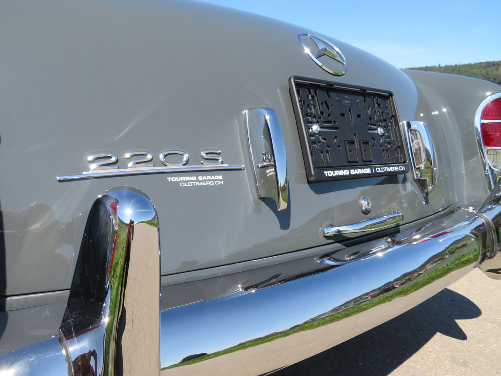 Mercedes-Benz 220 S Cabriolet