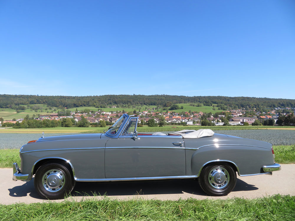 Mercedes-Benz 220 S Cabriolet