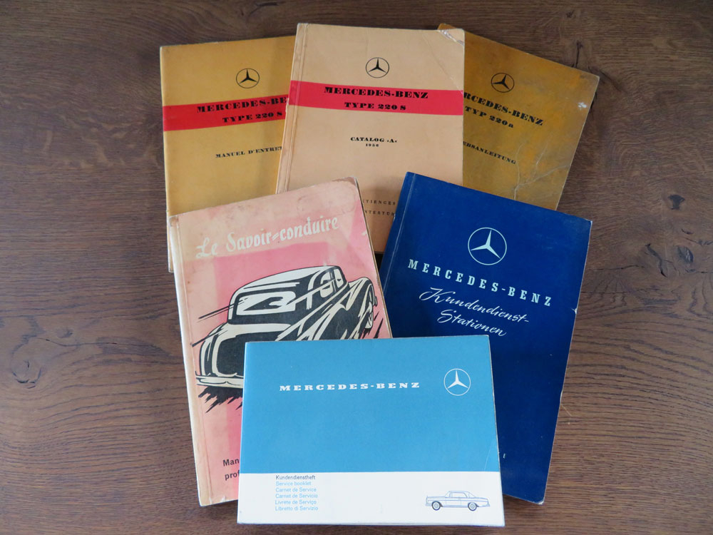 Mercedes-Benz 220 S Coupé