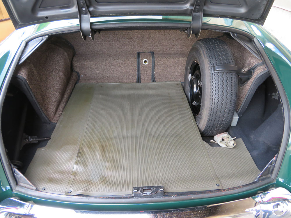 Mercedes-Benz 220 S Coupé