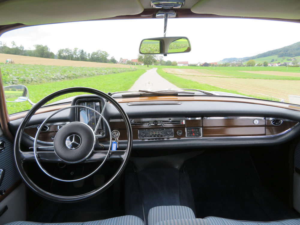 Mercedes-Benz 220 Sb Limousine