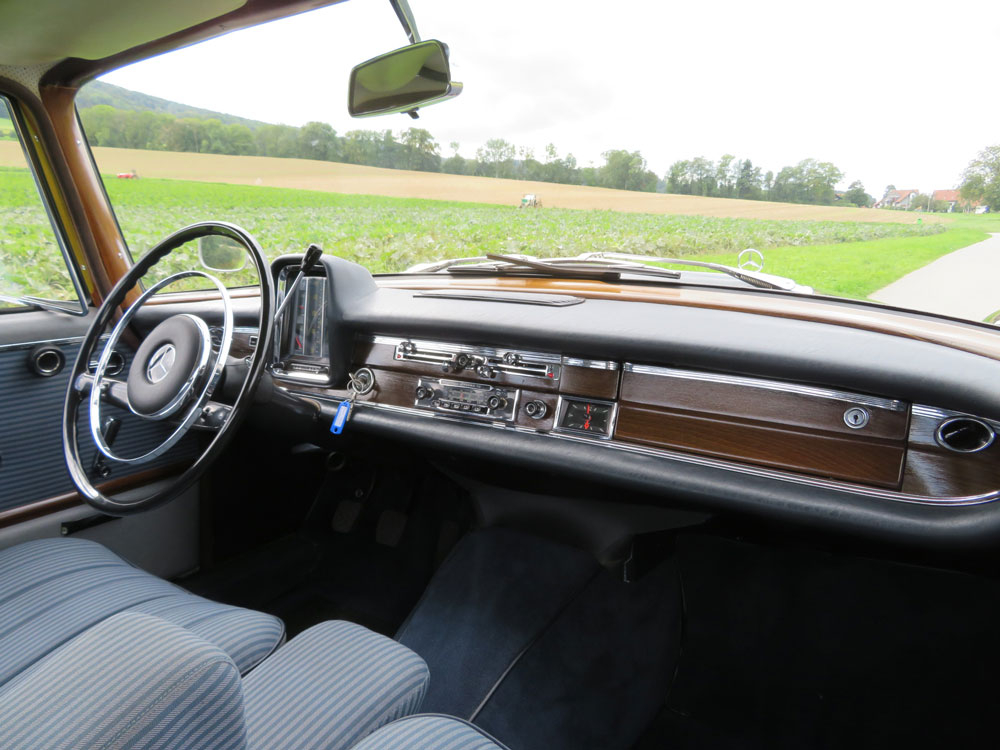 Mercedes-Benz 220 Sb Limousine