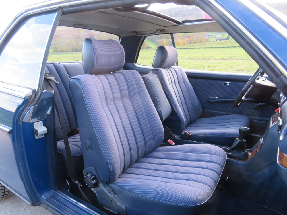 Mercedes-Benz 230 CE Coupé