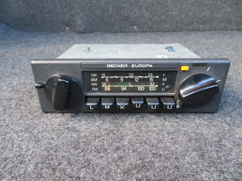 Mercedes-Benz 230 CE Coupé