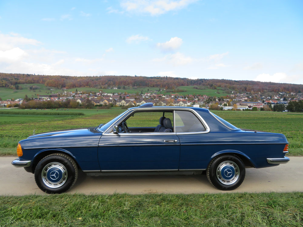 Mercedes-Benz 230 CE Coupé