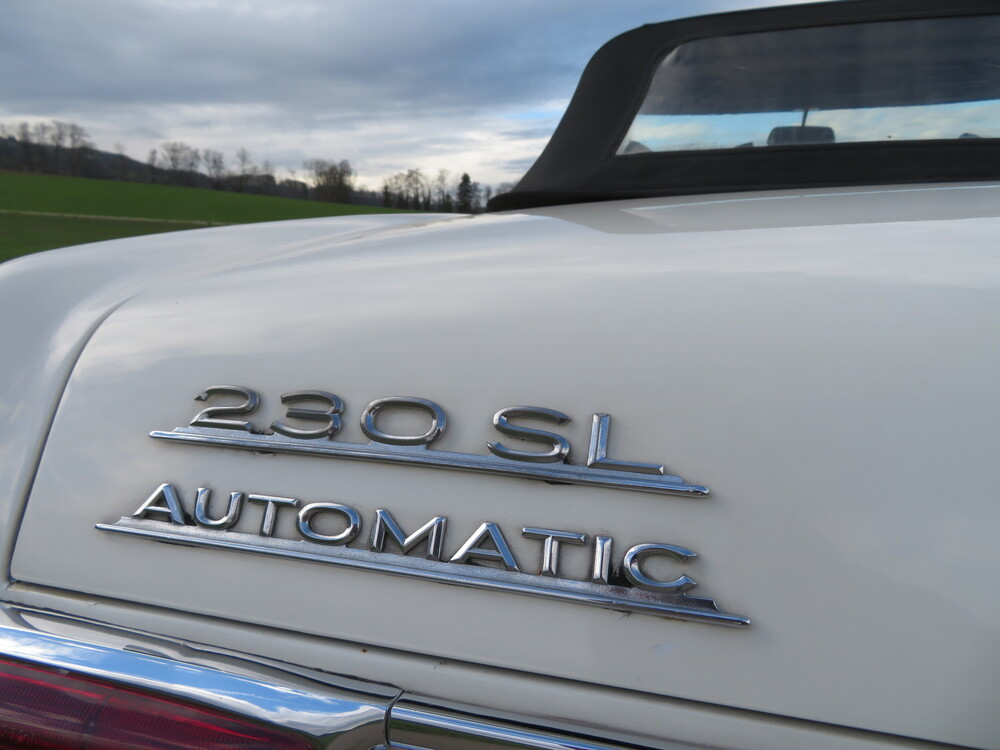 Mercedes-Benz 230 SL Pagode Cabriolet