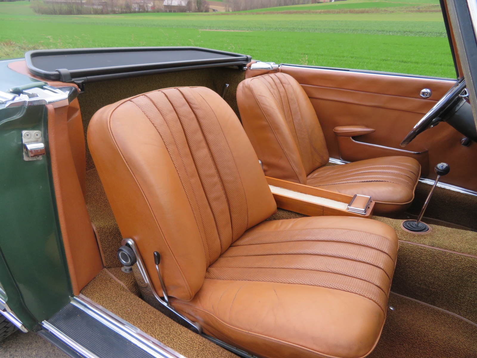 Mercedes-Benz 230 SL Pagode Cabriolet
