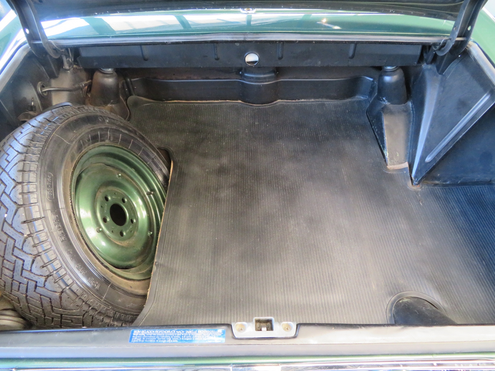 Mercedes-Benz 230 SL Pagode Cabriolet