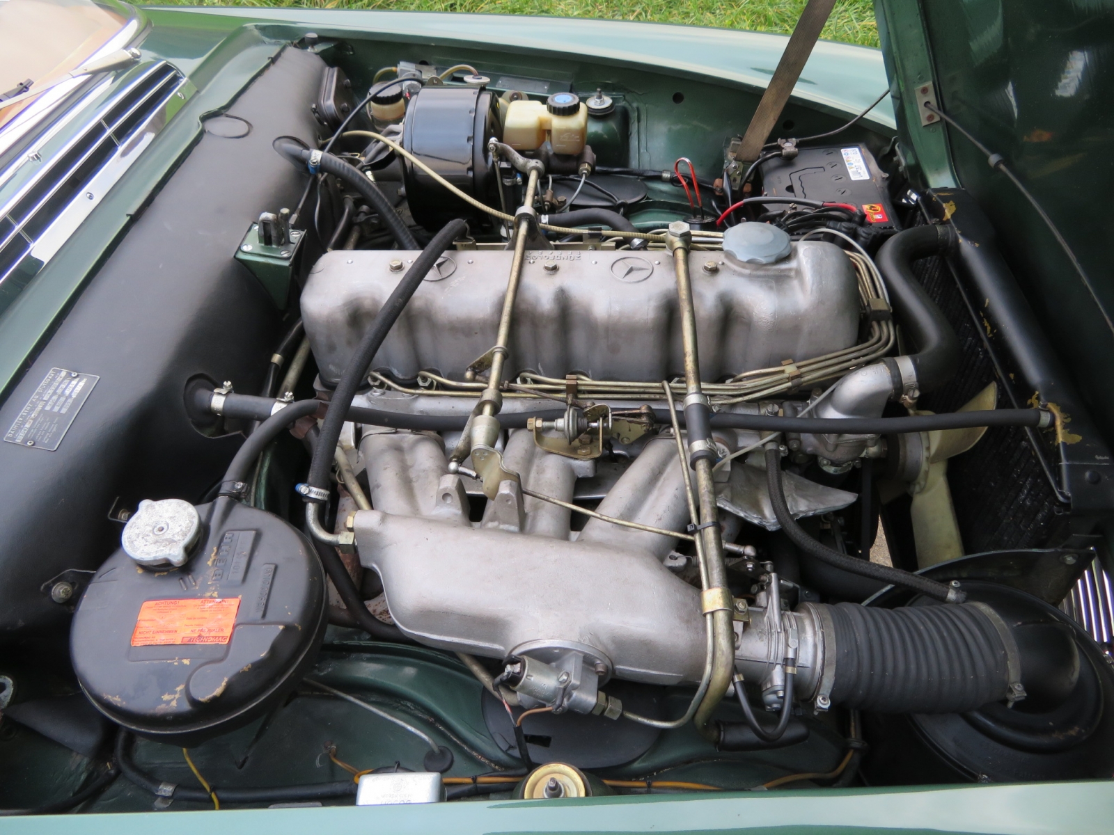 Mercedes-Benz 230 SL Pagode Cabriolet