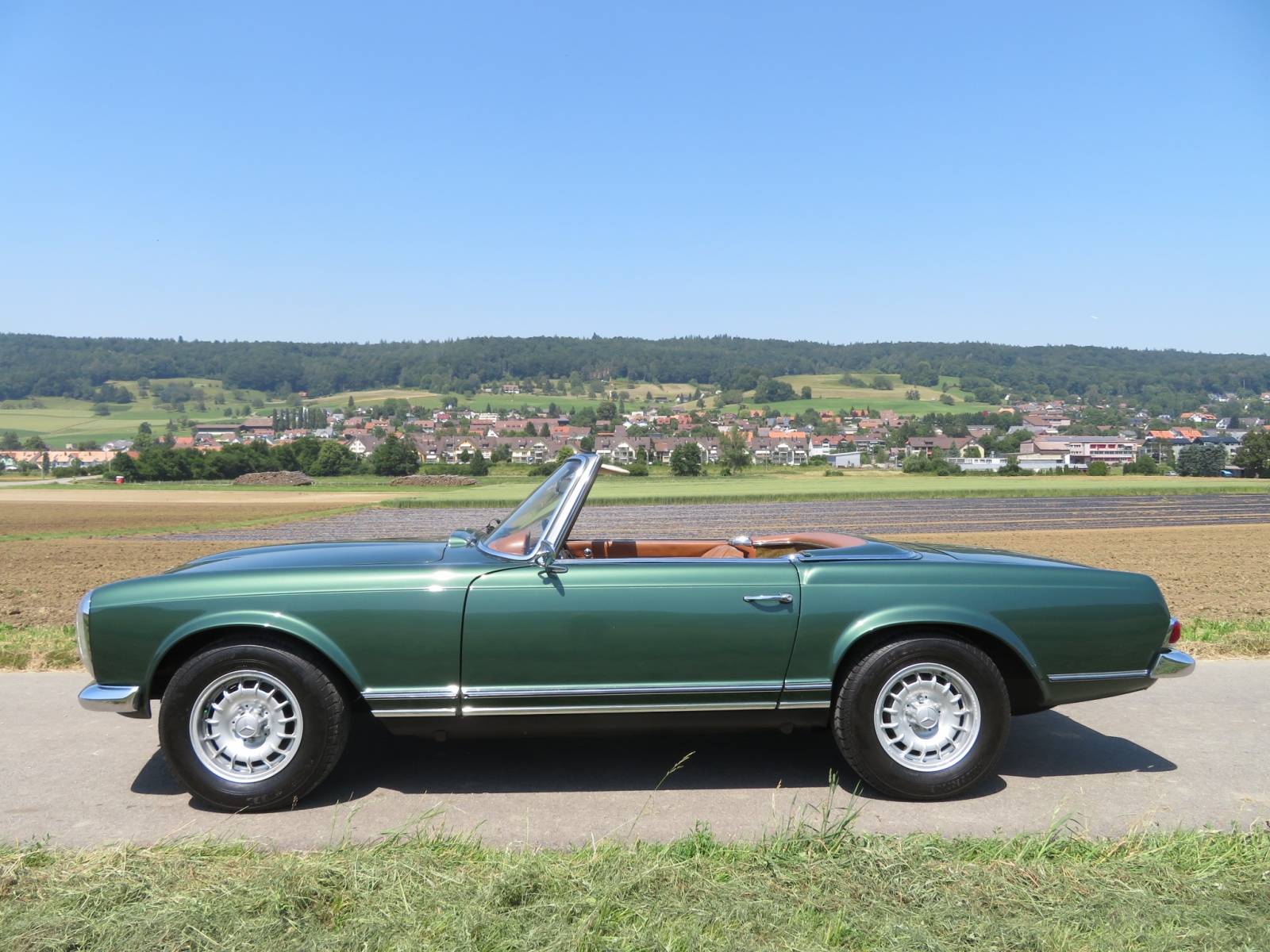 Mercedes-Benz 230 SL Pagode Cabriolet