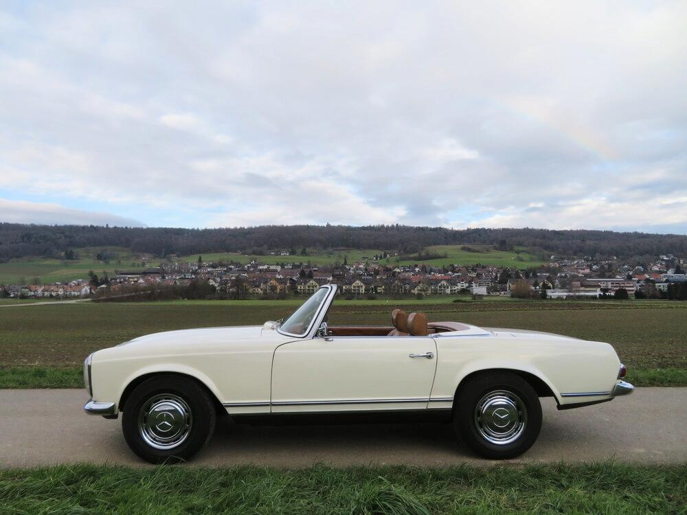 Mercedes-Benz 230 SL Pagode Cabriolet