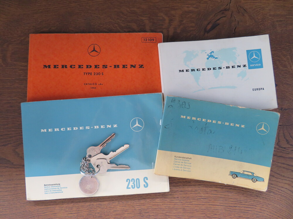 Mercedes-Benz 230 S Limousine