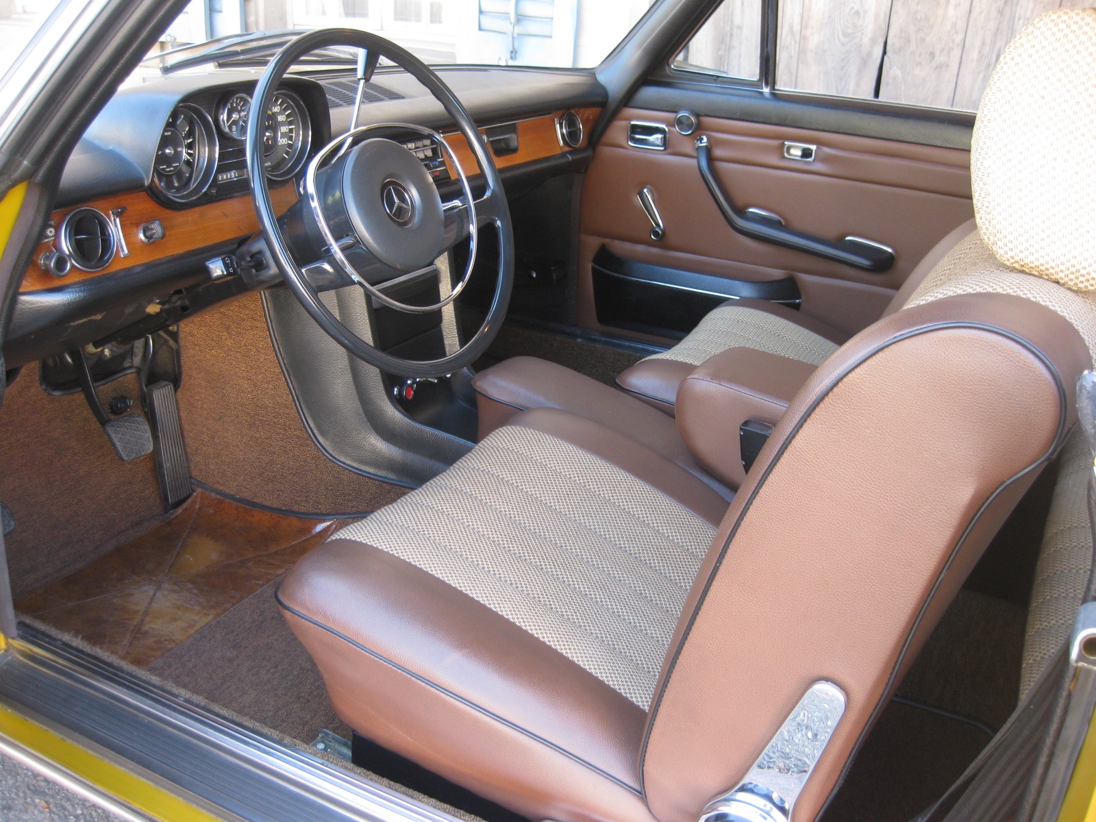 Mercedes-Benz 250 C Coupé